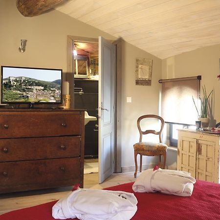La Casa De Boulbon Bed & Breakfast Phòng bức ảnh