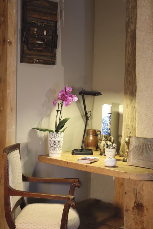 La Casa De Boulbon Bed & Breakfast Phòng bức ảnh