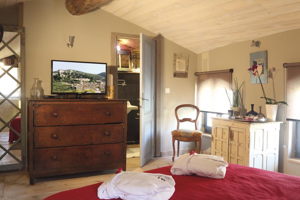 La Casa De Boulbon Bed & Breakfast Phòng bức ảnh