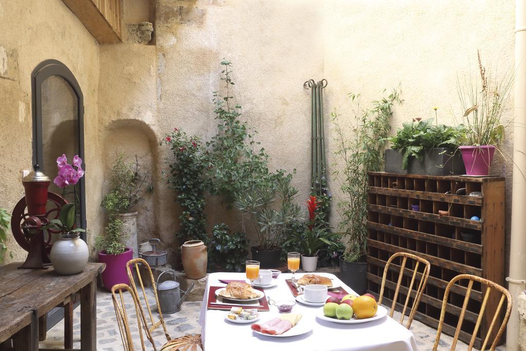 La Casa De Boulbon Bed & Breakfast Phòng bức ảnh